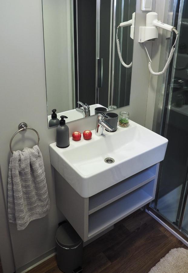 Lux Camp - Mobile Homes In Bi Village Fažana Exteriér fotografie
